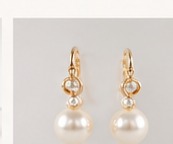 Pearl Drop Earrings
