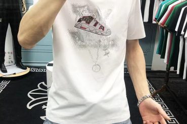 Men T-shirt